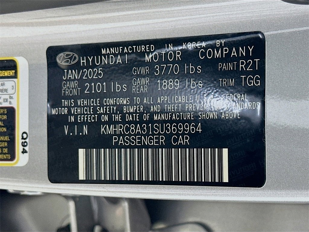 2025 Hyundai Venue SEL Image 16 of 20