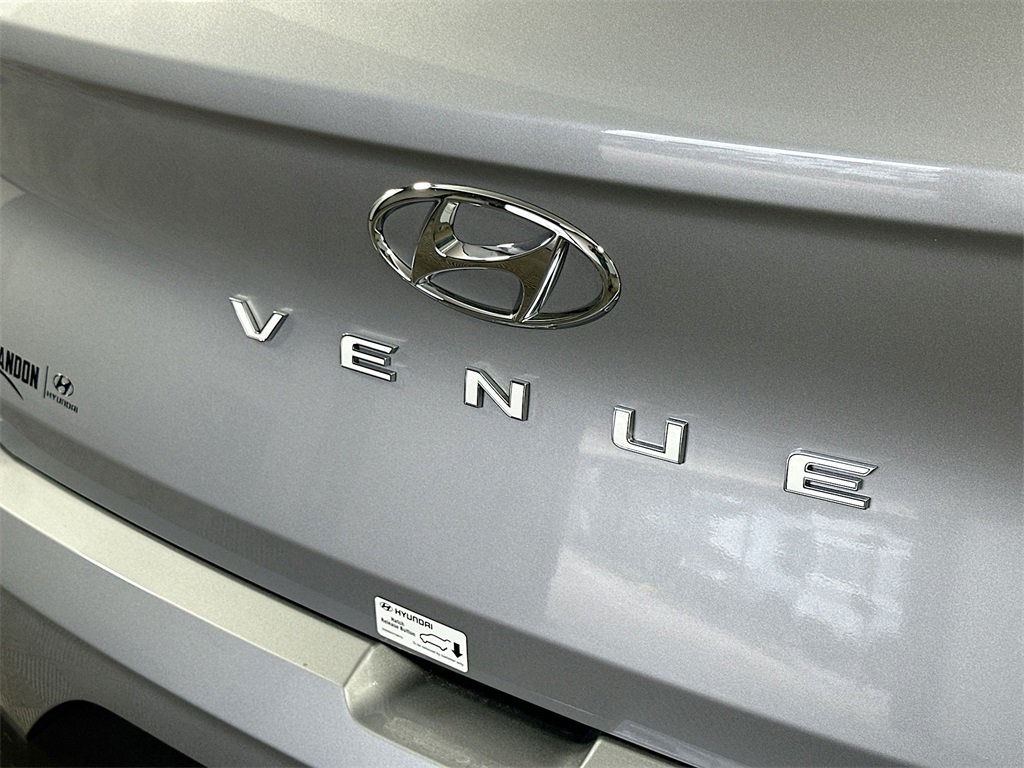 2025 Hyundai Venue SEL Image 20 of 20