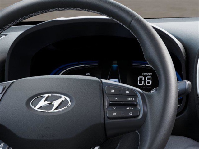 Vehicle image 15 of 17