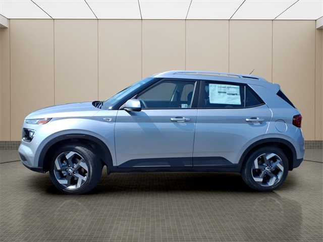 2025 Hyundai Venue SEL Image 6 of 19