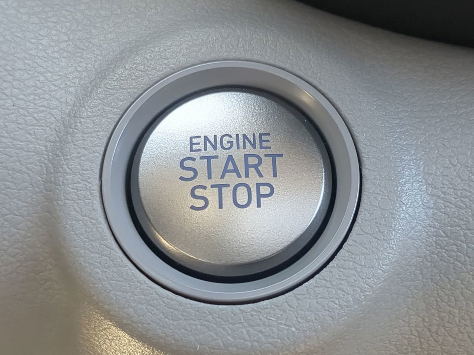 2025 Hyundai Venue SEL Image 37 of 38