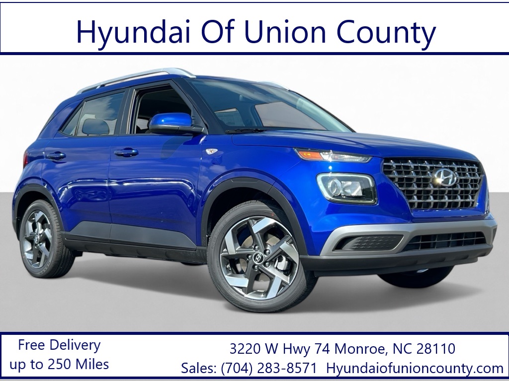 2025 Hyundai Venue SEL Image 3 of 18