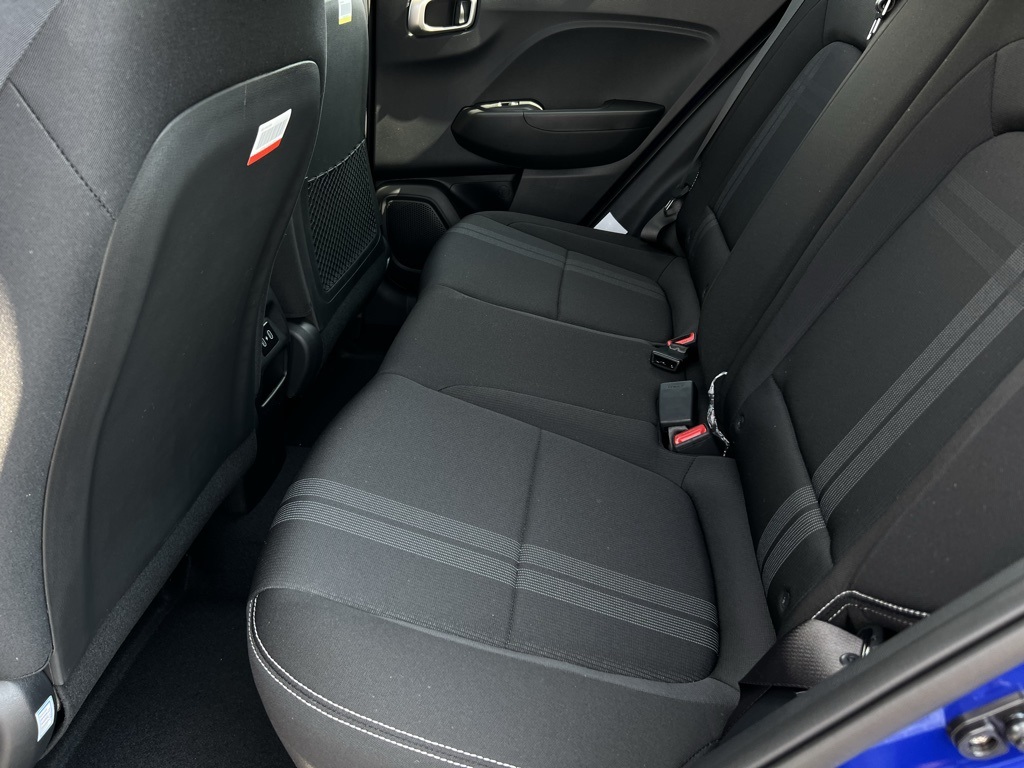 2025 Hyundai Venue SEL Image 8 of 18