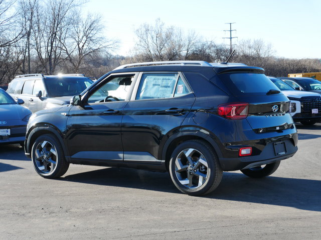 Vehicle image 2 of 11