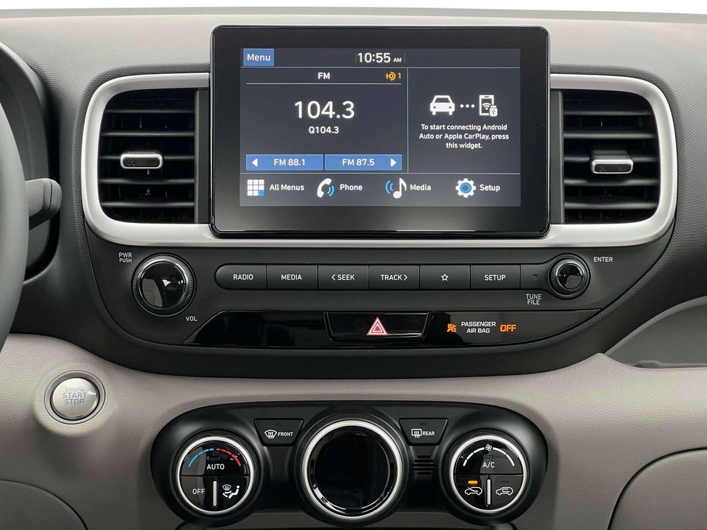 2025 Hyundai Venue SEL Image 18 of 19