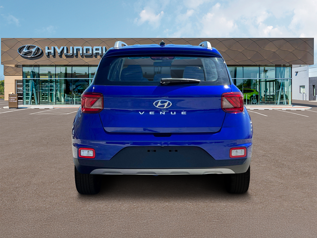2025 Hyundai Venue SEL Image 9 of 19