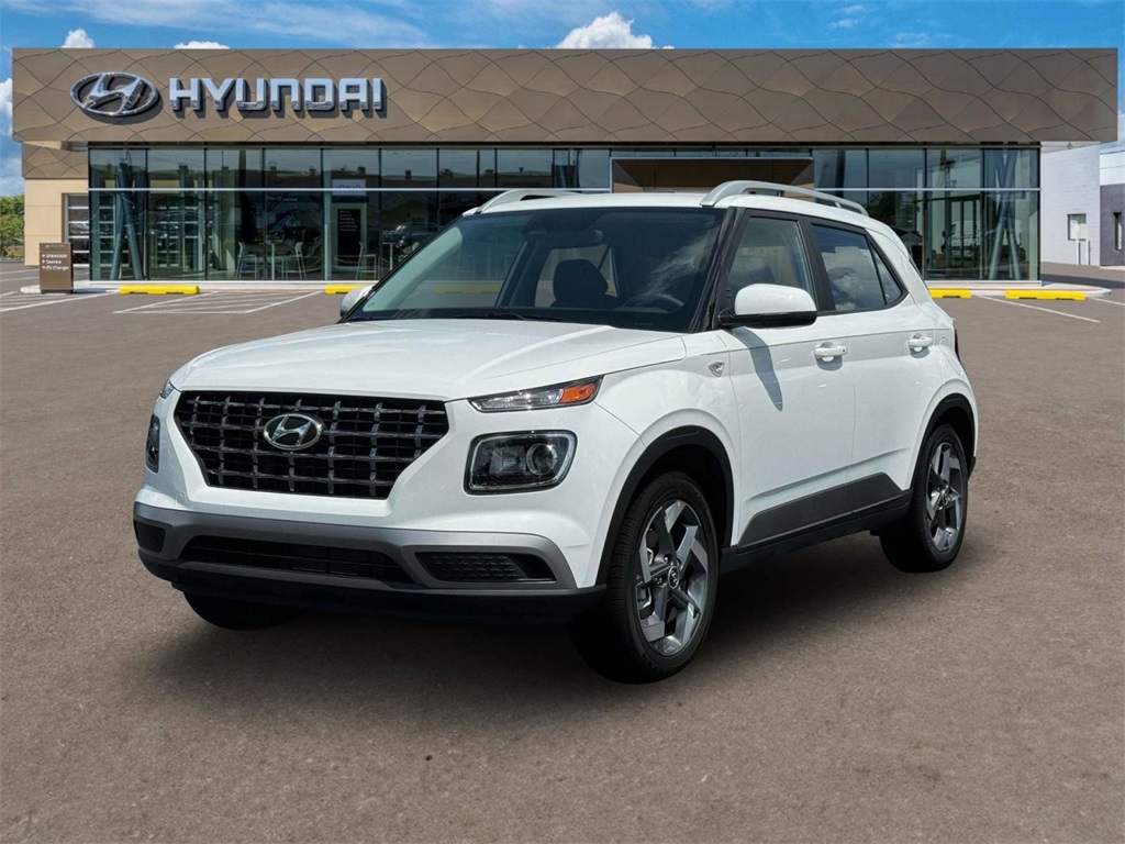 2025 Hyundai Venue SEL Image 1 of 35