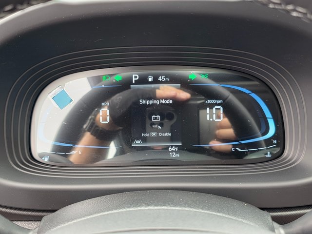 Vehicle image 23 of 39