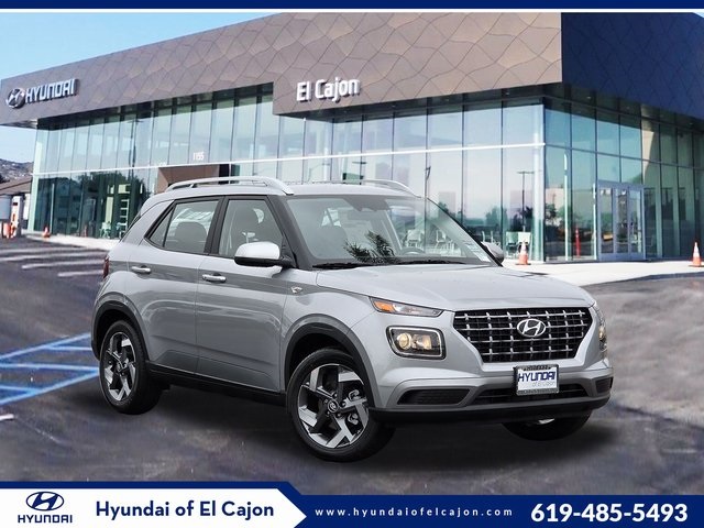 Vehicle image 4 of 39