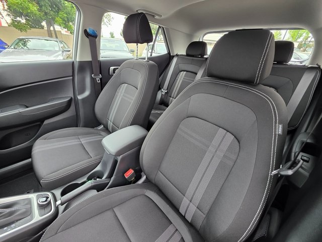Vehicle image 15 of 39