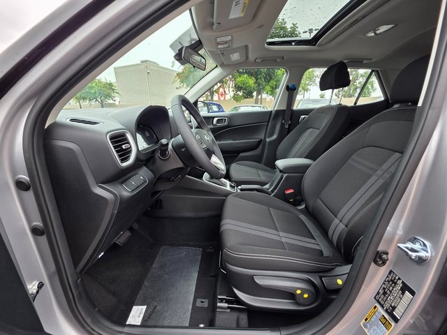 Vehicle image 16 of 39