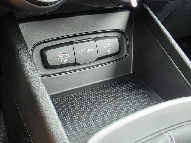 Vehicle image 29 of 39