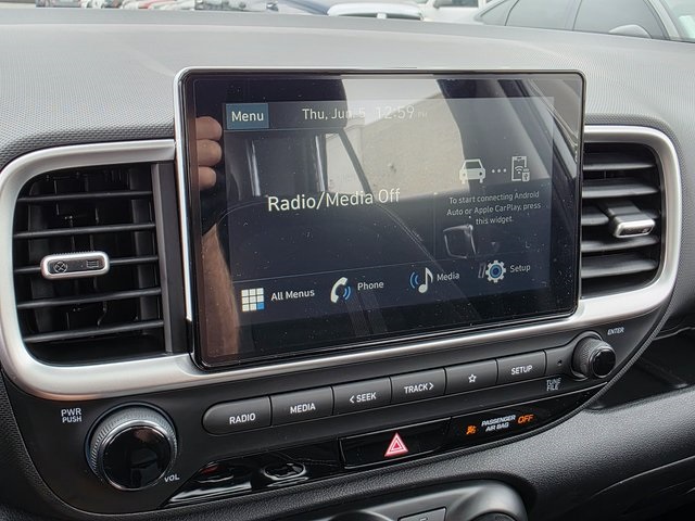 Vehicle image 25 of 39