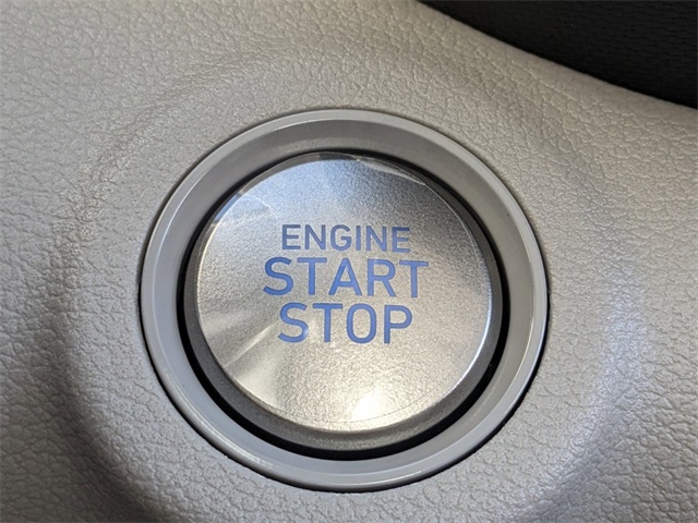 2025 Hyundai Venue SEL Image 29 of 36