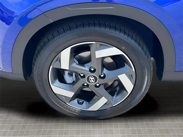 2025 Hyundai Venue SEL Image 6 of 20