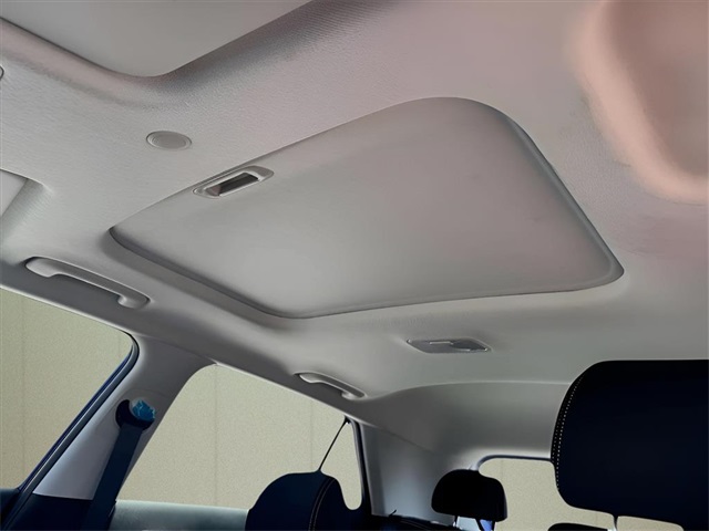 2025 Hyundai Venue SEL Image 19 of 20