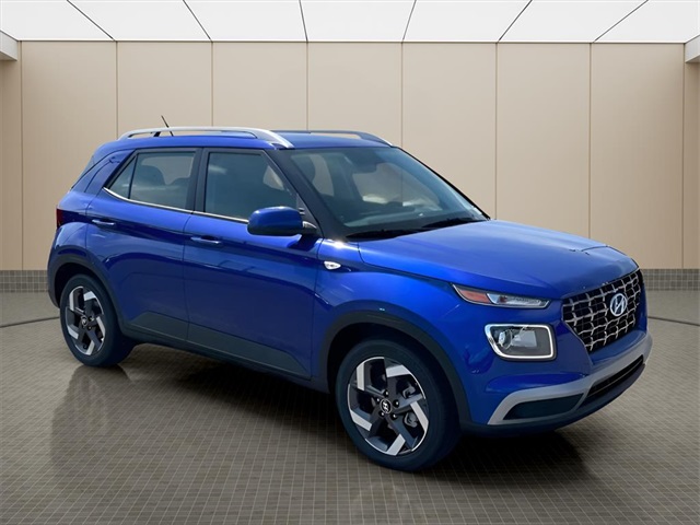 2025 Hyundai Venue SEL Image 2 of 20