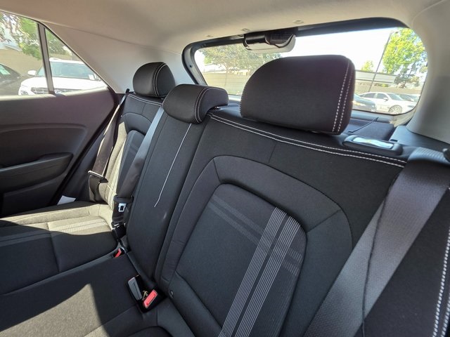 Vehicle image 11 of 45