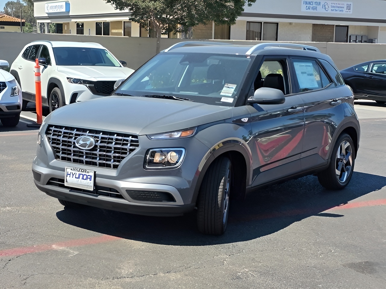 Vehicle image 39 of 45