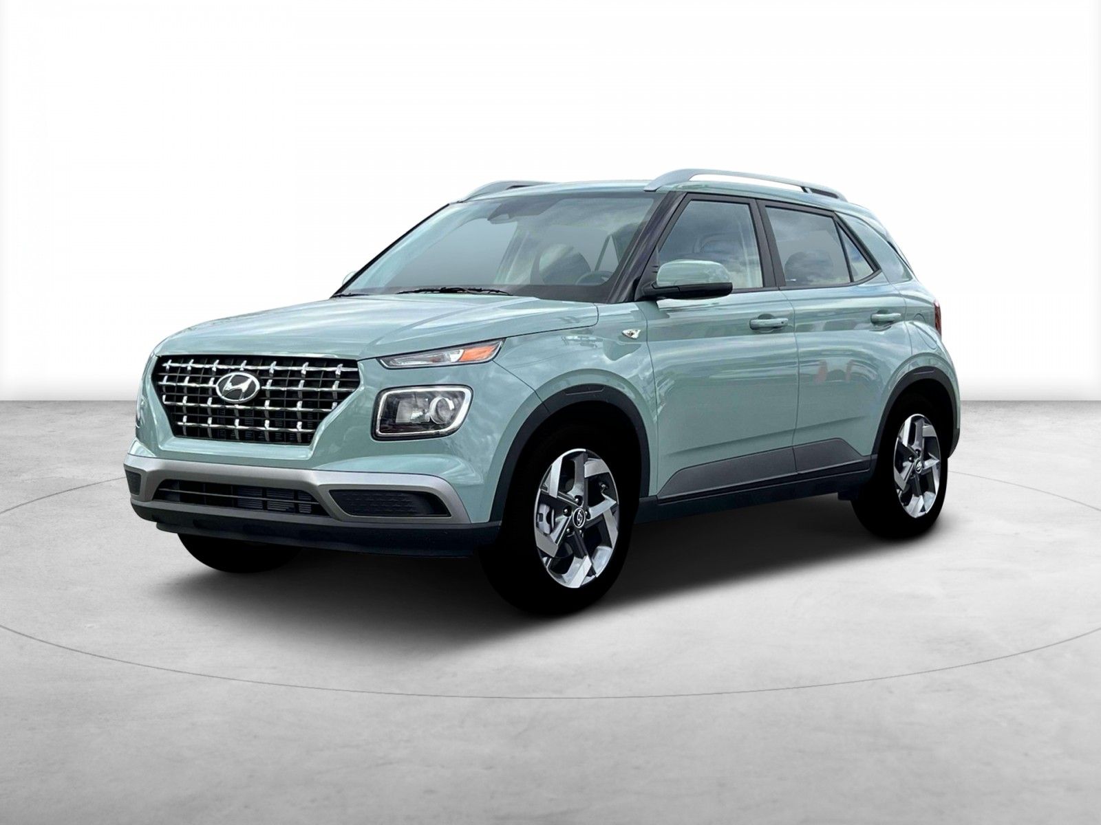 Vehicle image 1 of 21