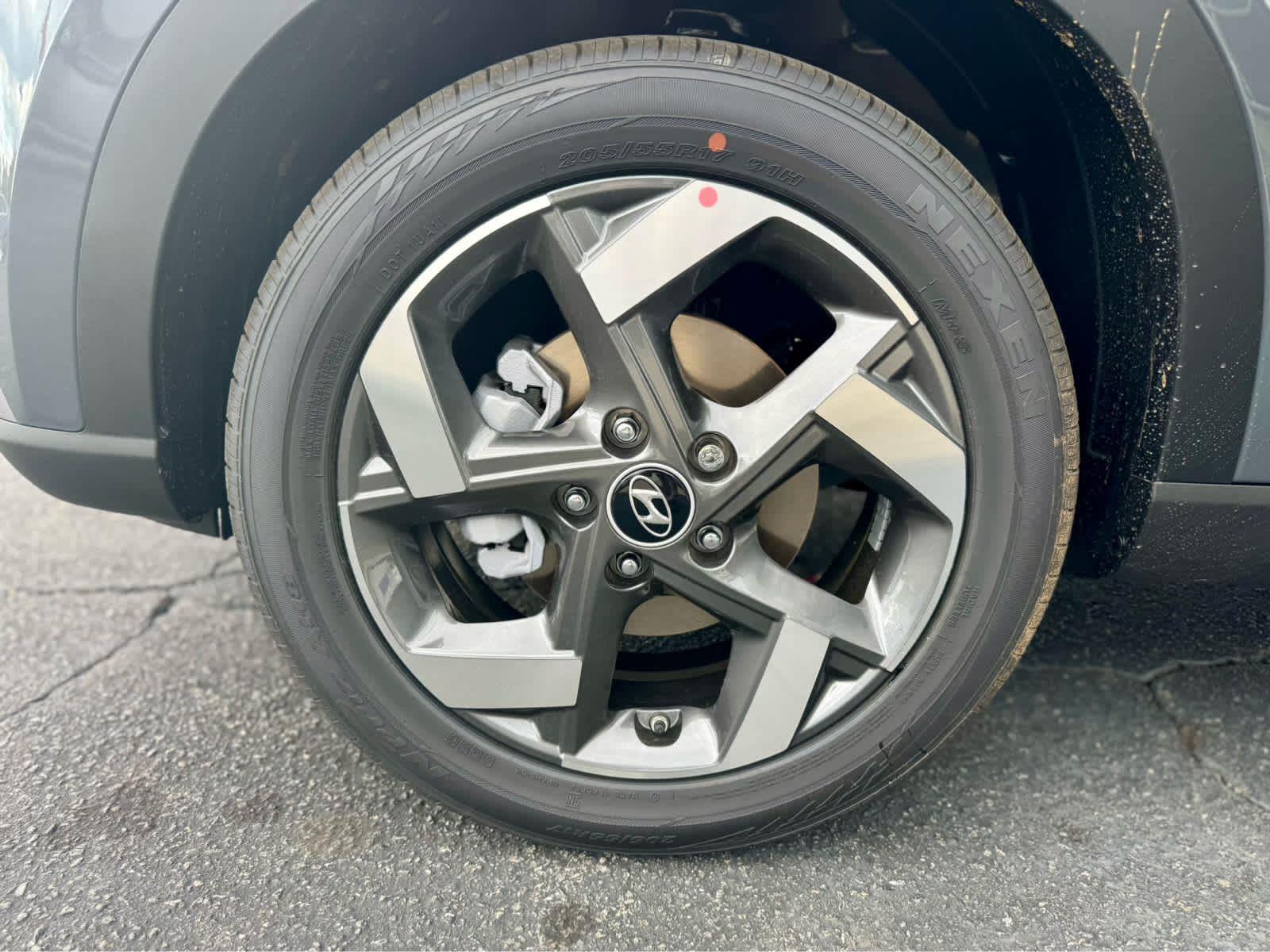 2025 Hyundai Venue SEL Image 6 of 19