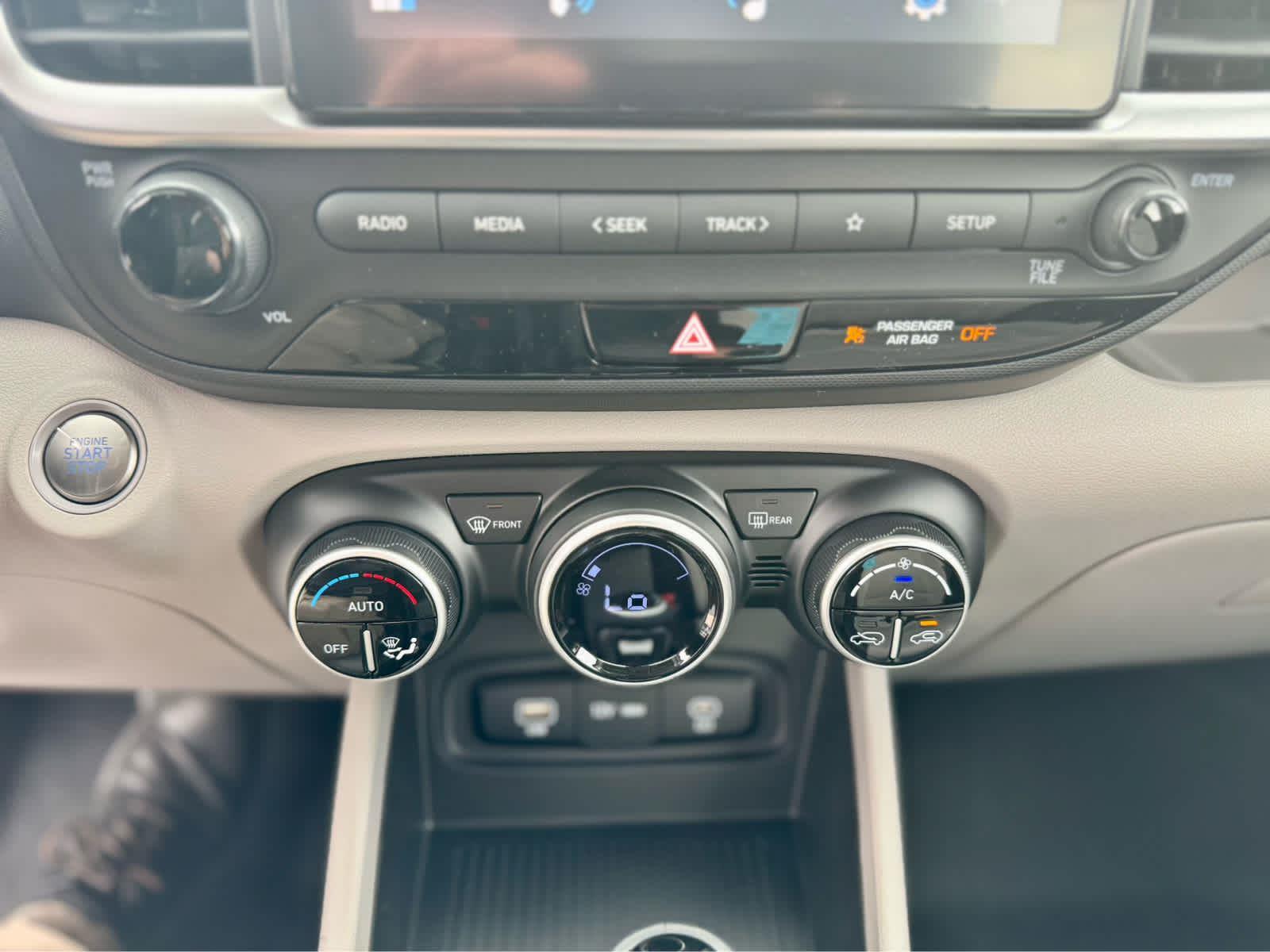 2025 Hyundai Venue SEL Image 19 of 19