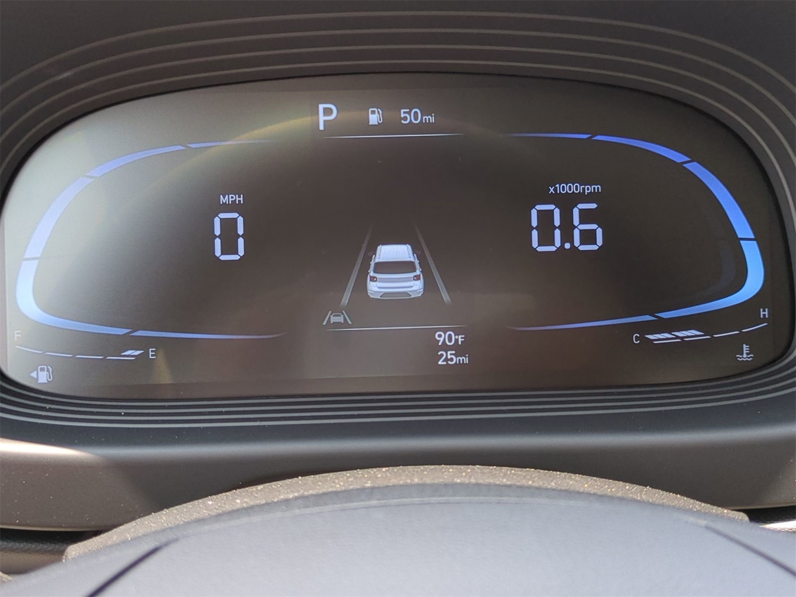 2025 Hyundai Venue SEL Image 35 of 38