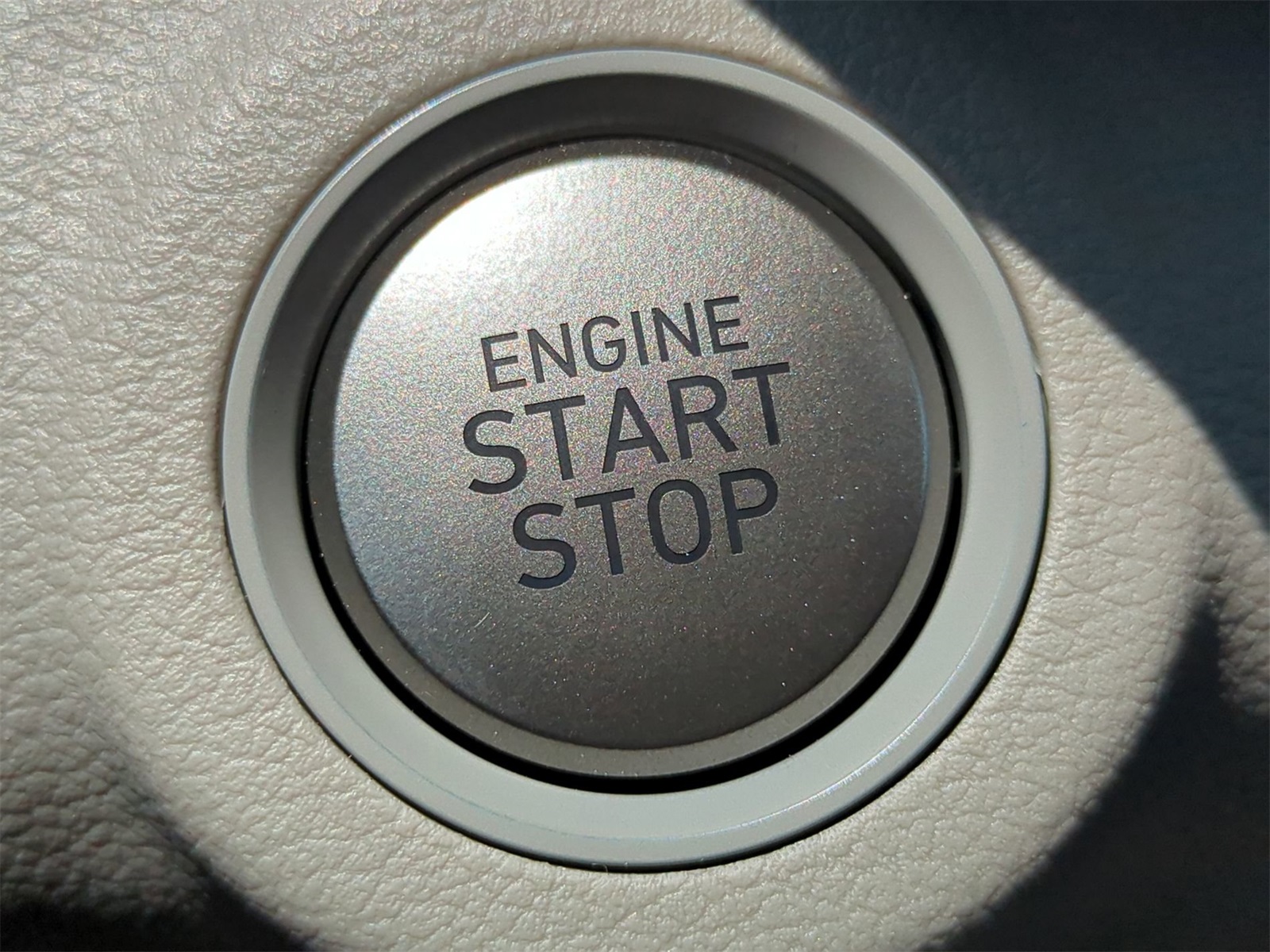 2025 Hyundai Venue SEL Image 36 of 38