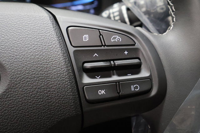Vehicle image 16 of 30