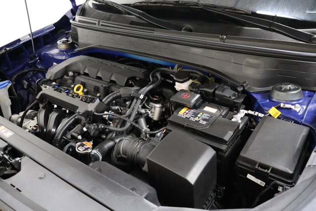 Vehicle image 27 of 30