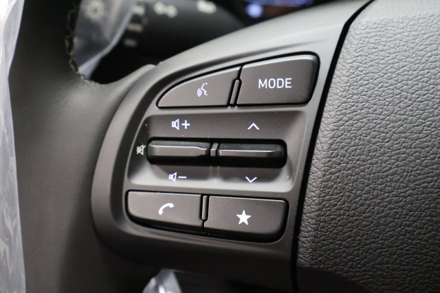 Vehicle image 15 of 30