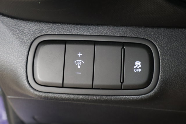 Vehicle image 13 of 30