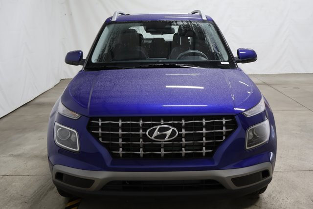 Vehicle image 2 of 30