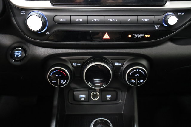 Vehicle image 20 of 30