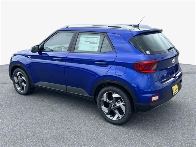 2025 Hyundai Venue SEL Image 4 of 20