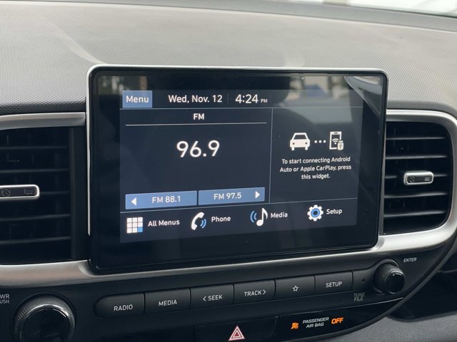 2025 Hyundai Venue SEL Image 11 of 20