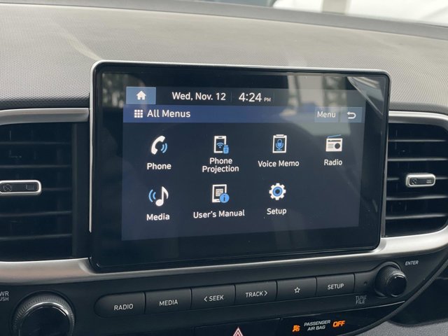 2025 Hyundai Venue SEL Image 12 of 20