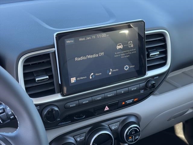 2025 Hyundai Venue SEL Image 10 of 16