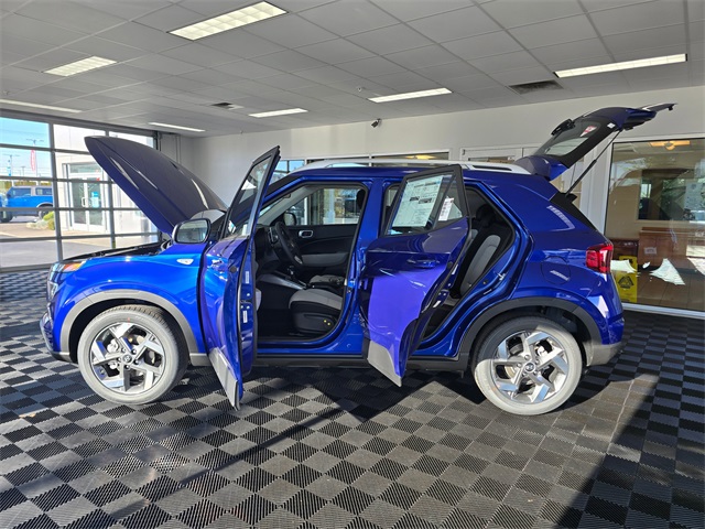 Vehicle image 9 of 29