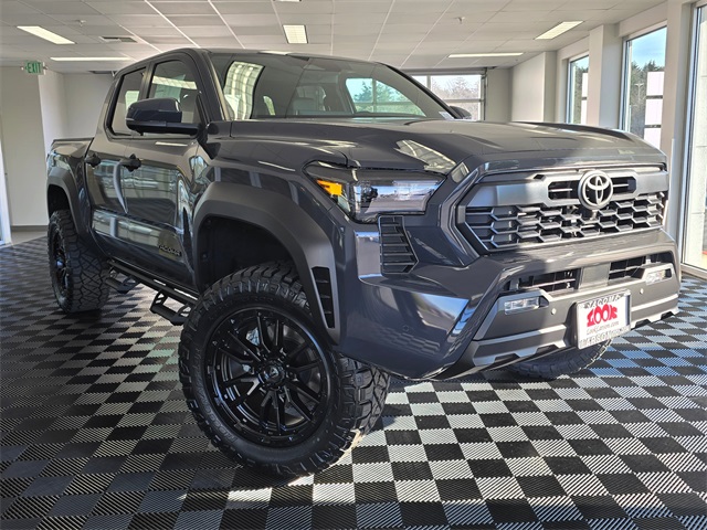 Vehicle image 10 of 29