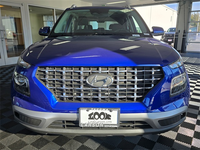 Vehicle image 4 of 29