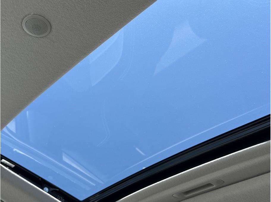 Vehicle image 24 of 24