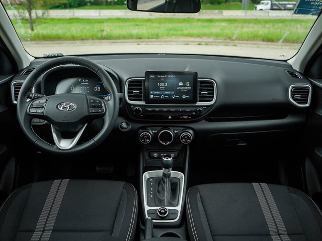 Vehicle image 12 of 24