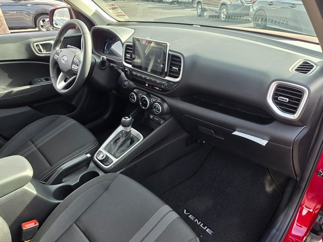 Vehicle image 9 of 44