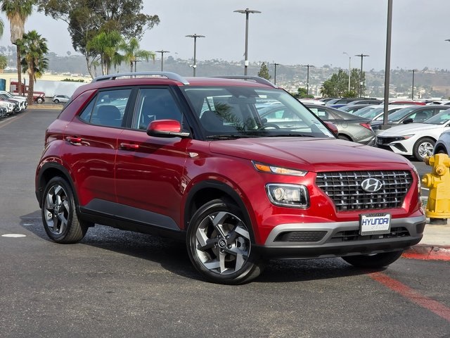 Vehicle image 3 of 44
