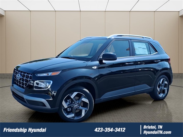 2025 Hyundai Venue SEL Image 2 of 19