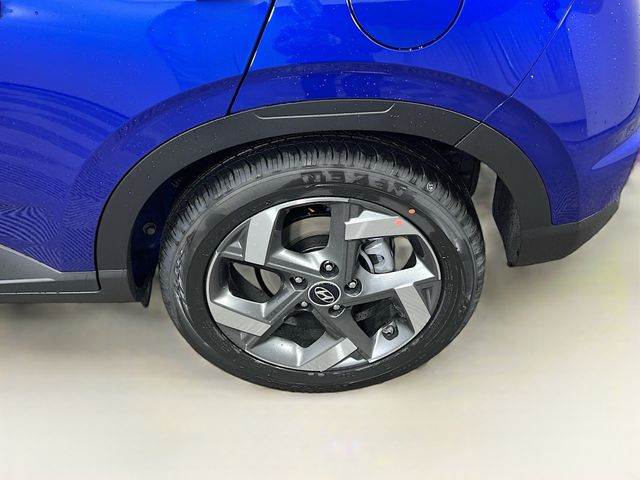 Vehicle image 24 of 25