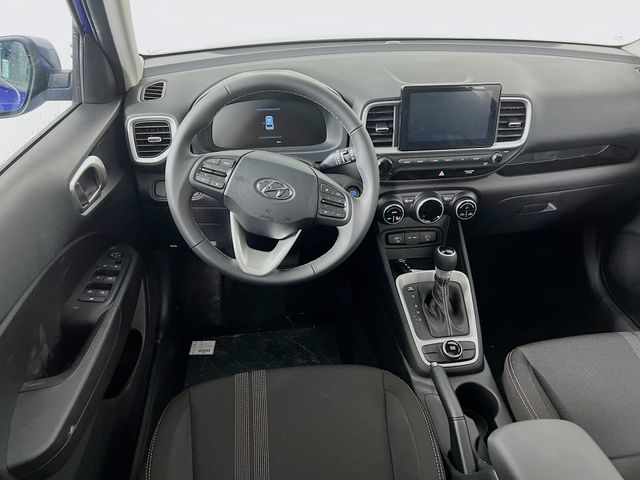 Vehicle image 20 of 25