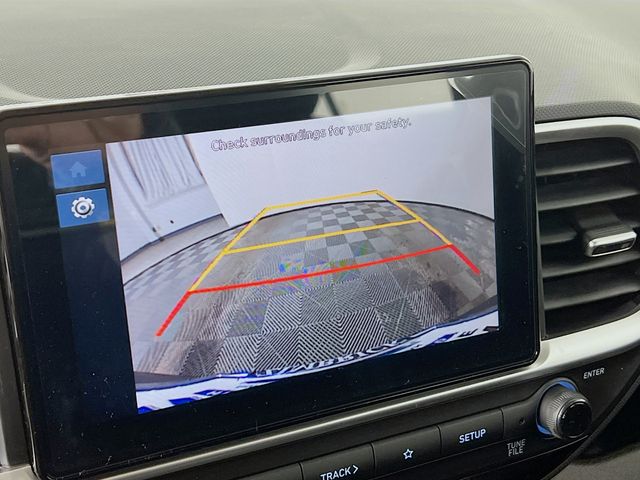 Vehicle image 12 of 25