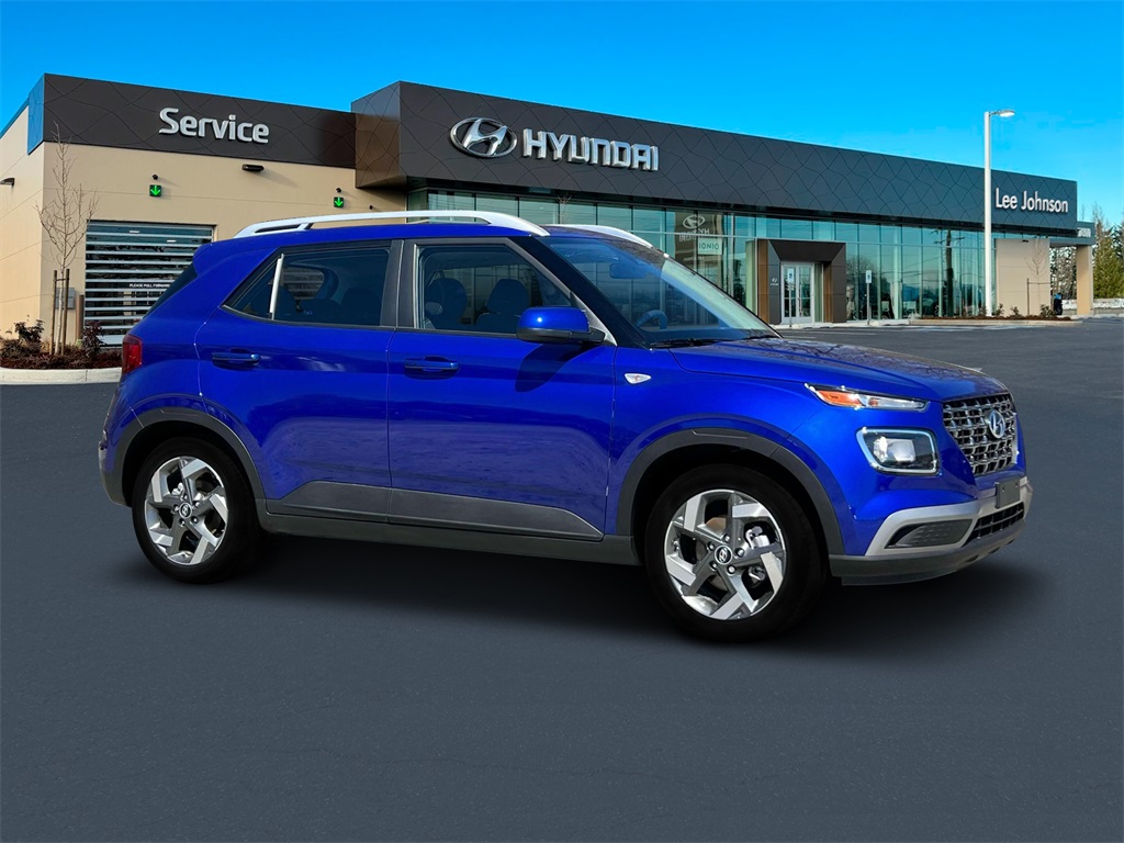 Vehicle image 12 of 19